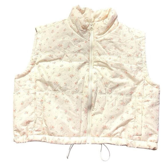 THREAD + SUPPLY Women’s Quilted Puffer Vest Warm Cute Soft Outdoors Welt Pockets - Picture 3 of 16